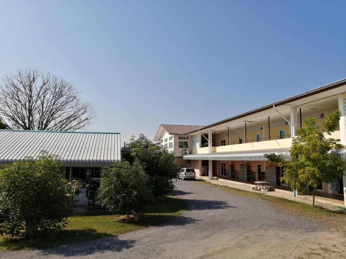 Armthong Resort Nakhon Nayok Dış mekan fotoğraf